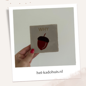 Tegel 'Why nut'